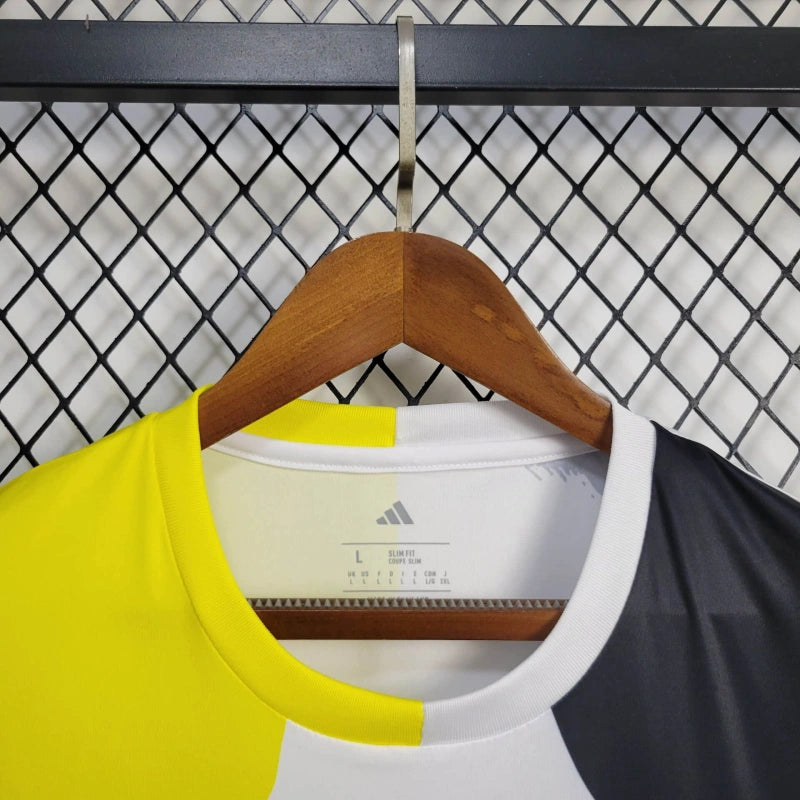 Cristiano Ronaldo Special Edition Shirt #7 - All Teams - Men's Fan