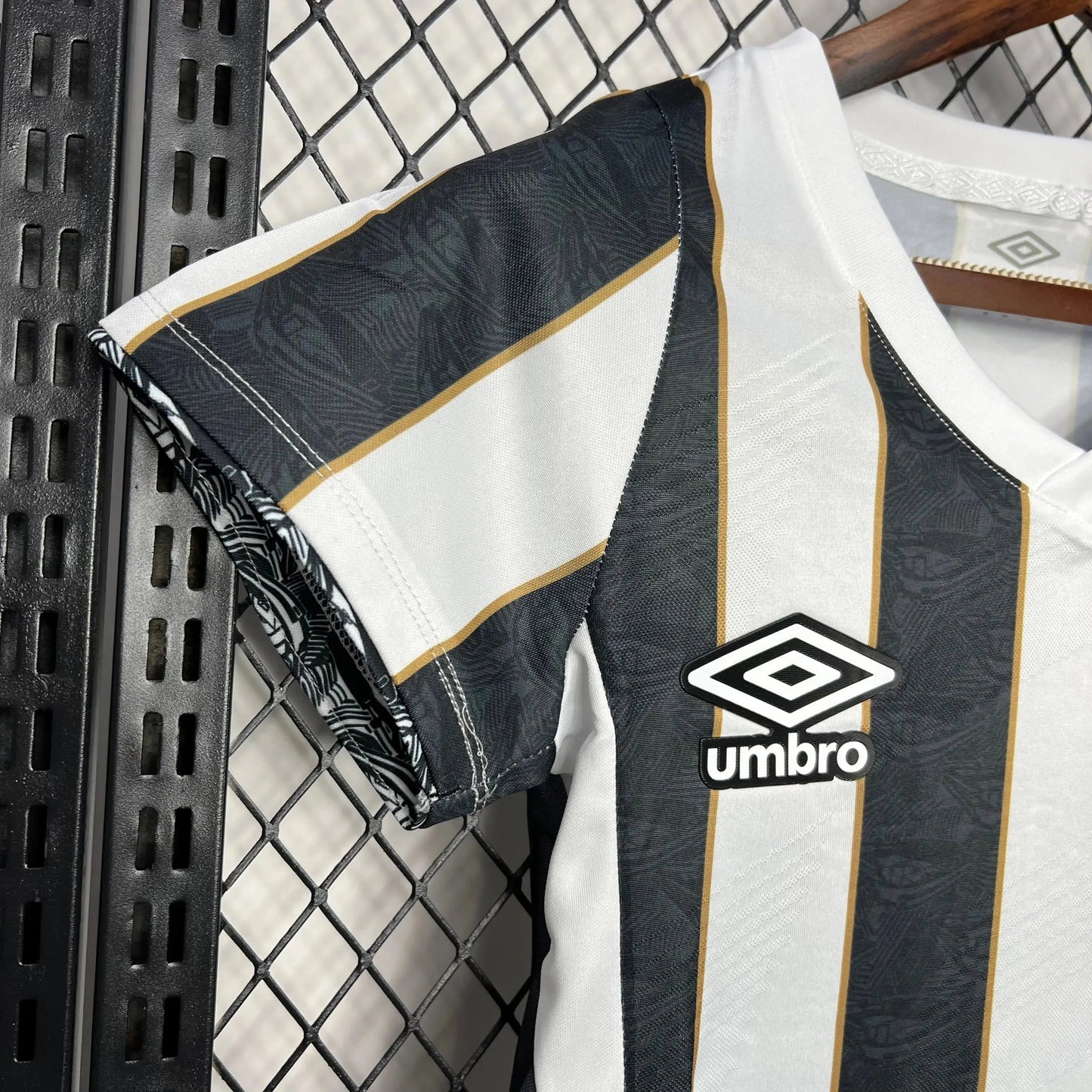 Santista Away Shirt 24/25 - Women's Striped Fan Shirt