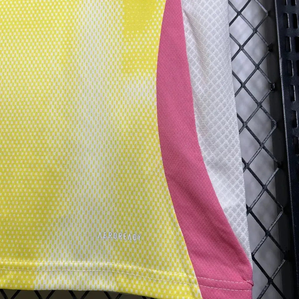 Juventus Away Shirt 24/25 - Men's Fan Yellow