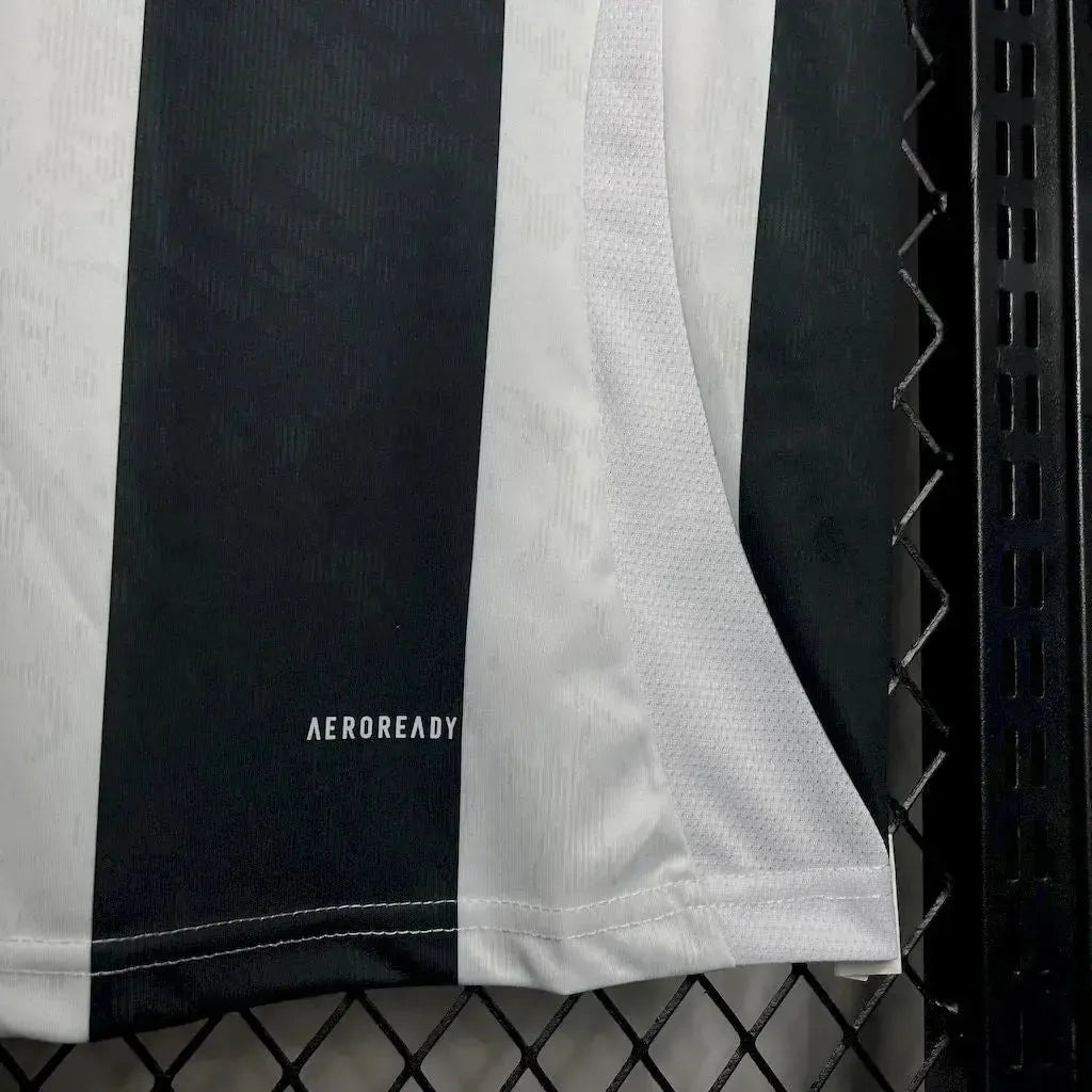 Juventus Home Shirt 24/25 - Men's Fan Shirt Black and White