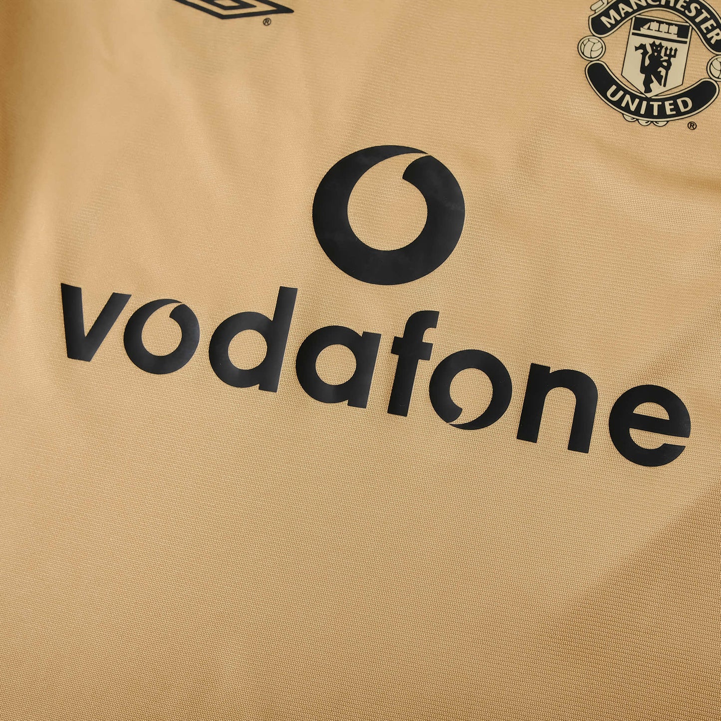 Manchester United 100 Years Retro Edition 2001/02 Shirt - Men's White, Black and Gold Long Sleeve Fan Shirt - Double Sided