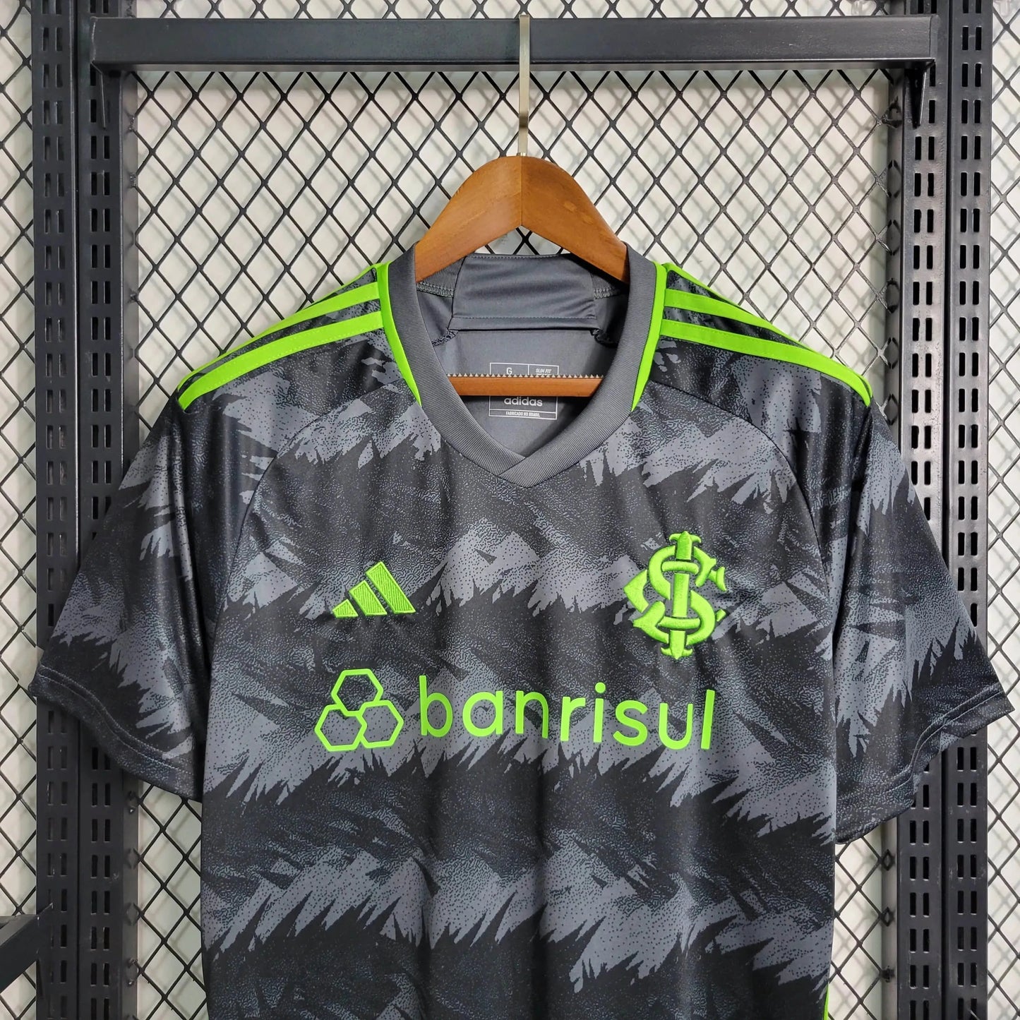 Sport Club Internacional Third Shirt 23/24 - Men's Green and Black Fan Shirt