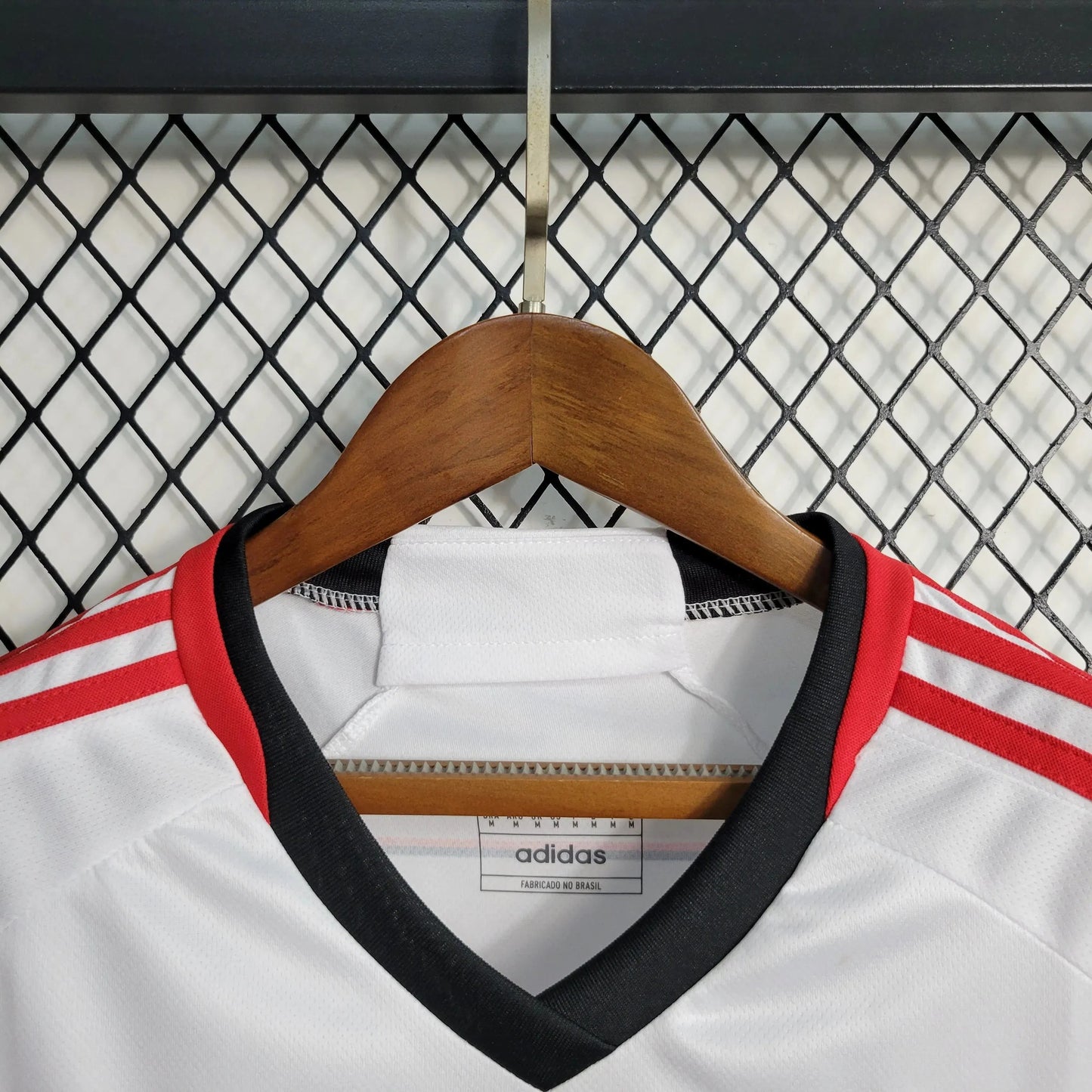 Flamengo Home Shirt 23/24 - Women's White Fan Shirt