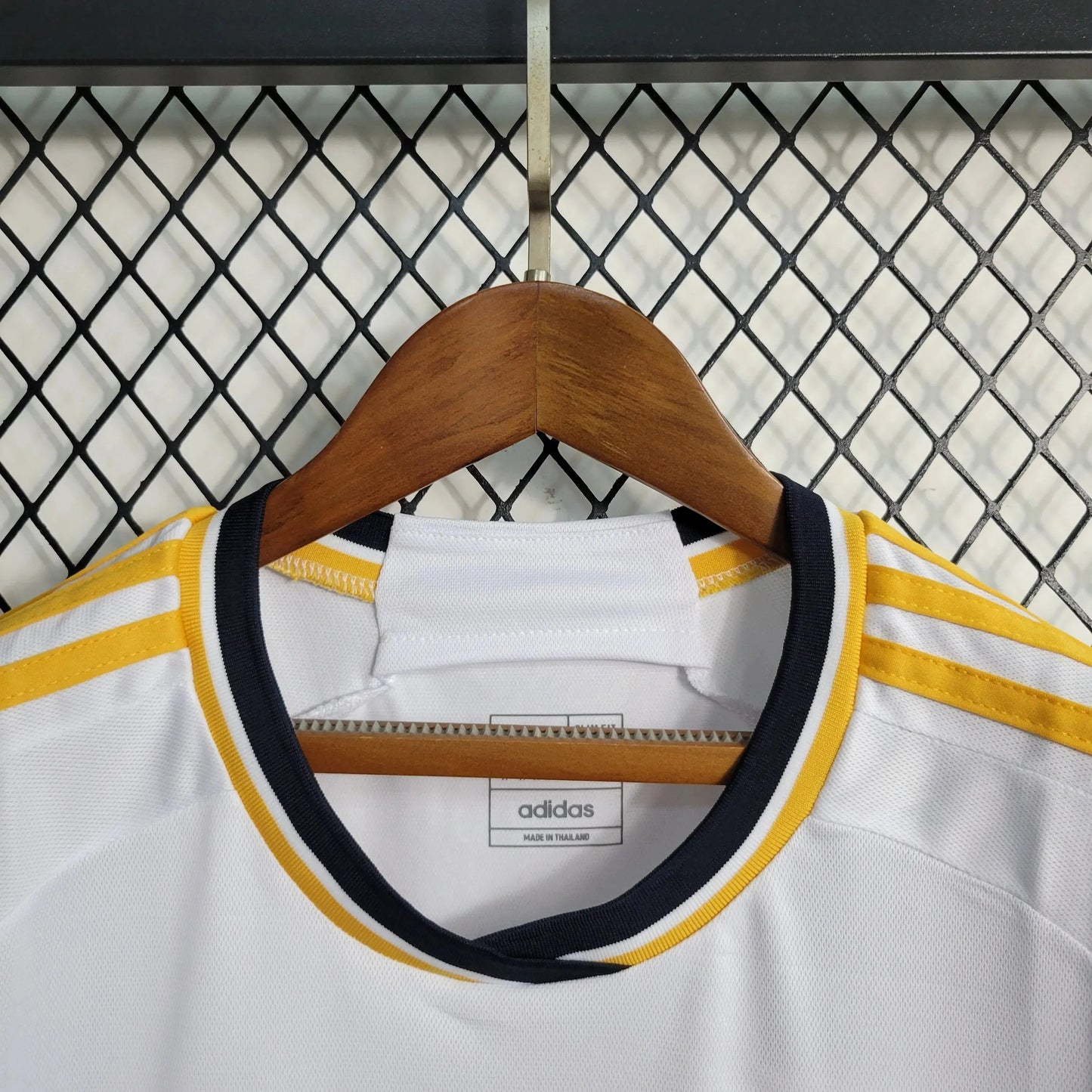 Real Madrid Home Shirt 23/24 - Women's Fan Shirt
