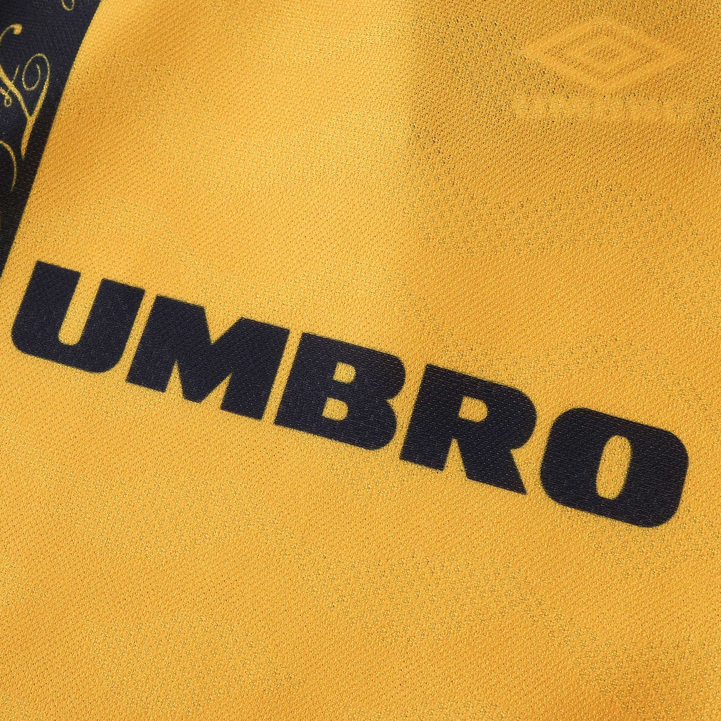 Inter Milan Third Retro Shirt 1996/97 - Men's Fan Shirt Yellow