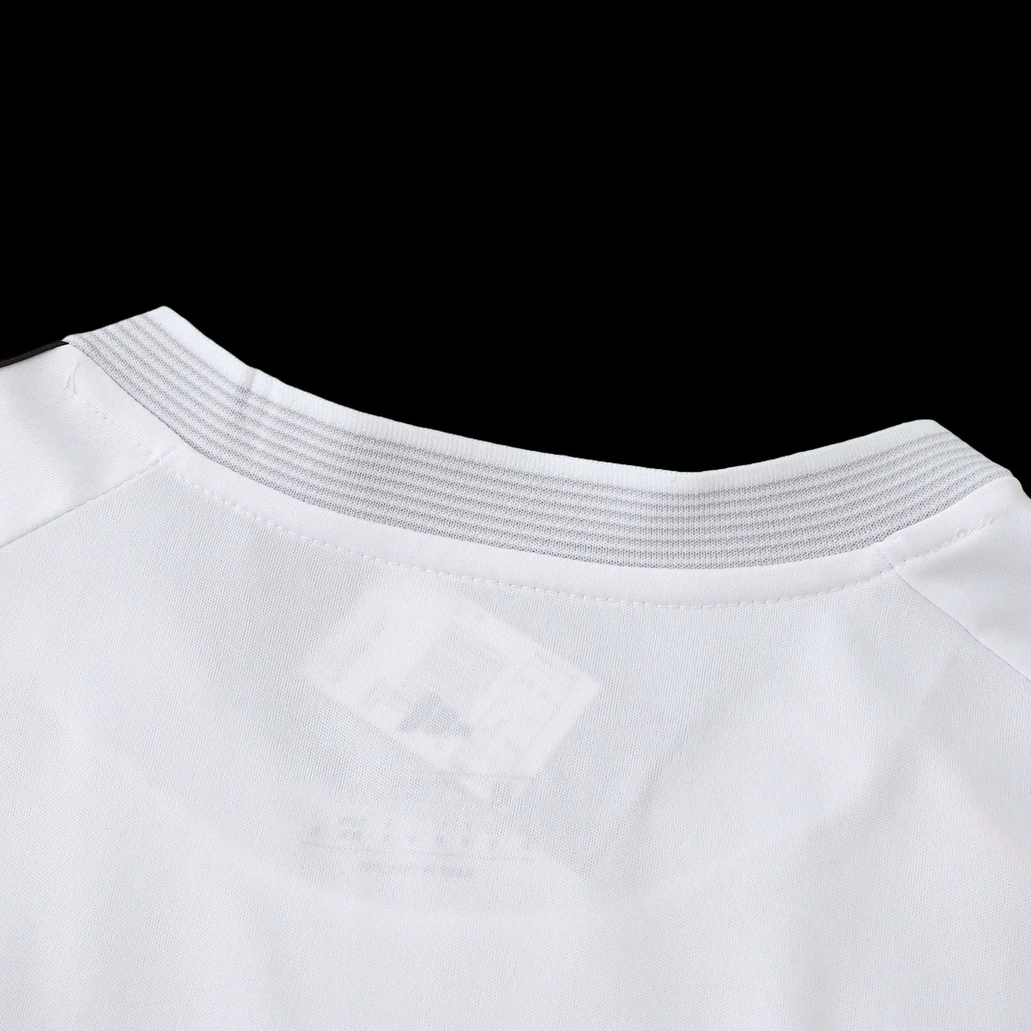 Real Madrid Home Shirt 25/26 - Men's Fan White