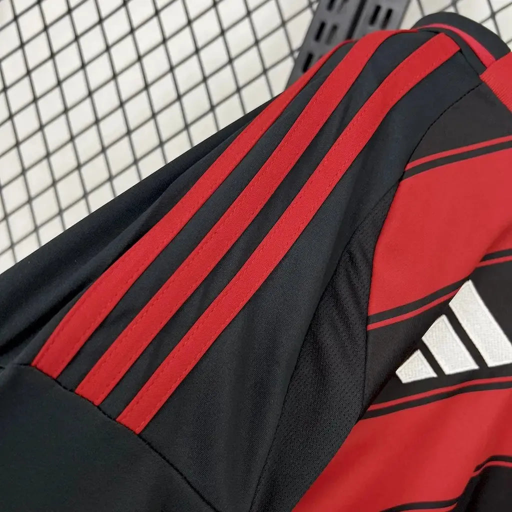 Flamengo Home Shirt 25/26 - Men's Fan Long Sleeve Black and Red