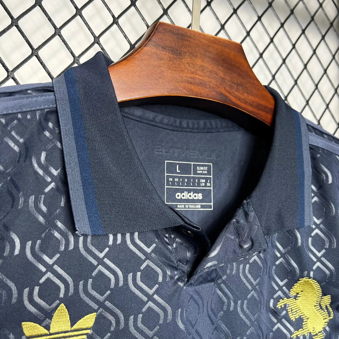 Juventus Third Away Shirt 24/25 - Men's Fan Shirt Dark Blue and Gold