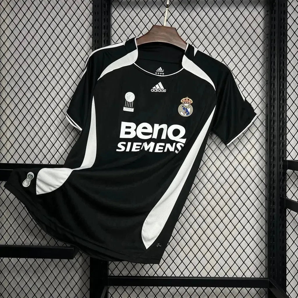 Real Madrid Retro Third Away Shirt 2006/07 - Men's Fan Shirt - Black