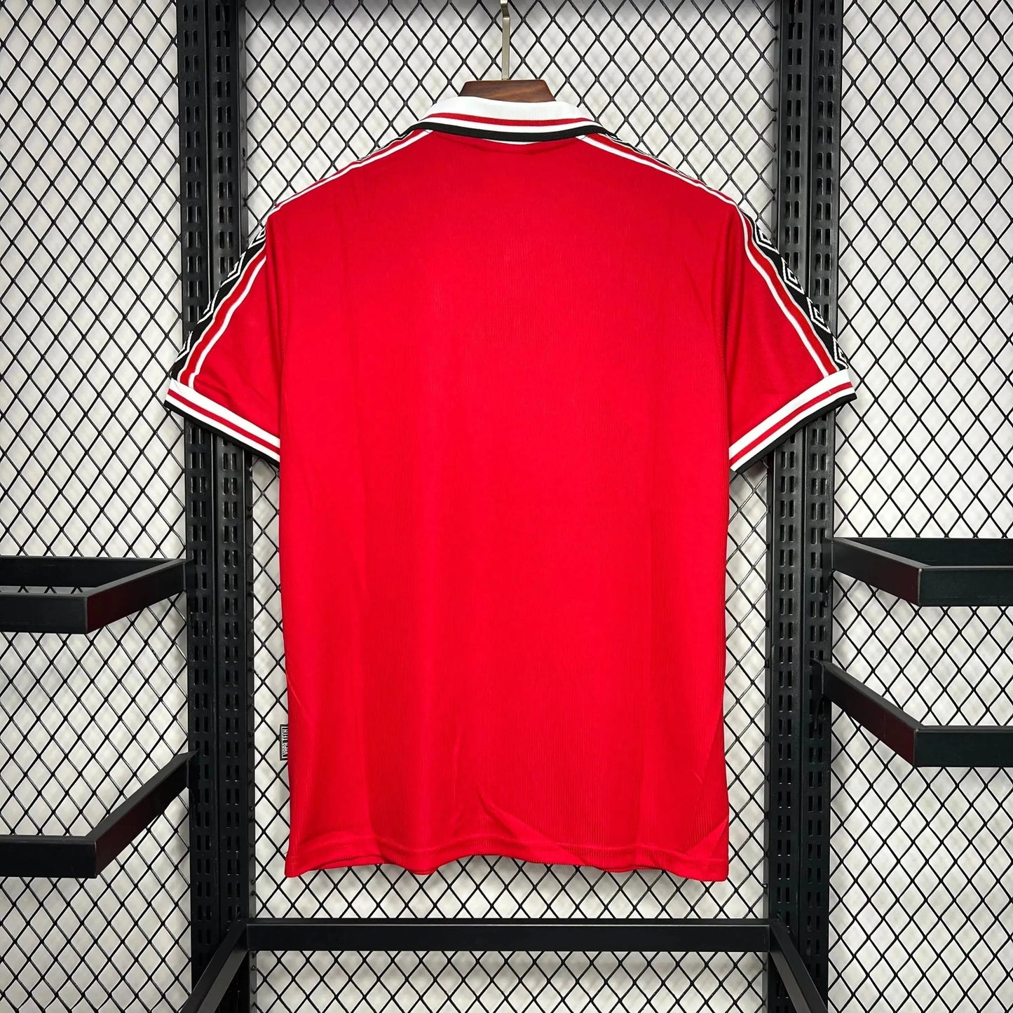 Manchester United Retro Home Shirt 1998/99 - Mens Fan Shirt Red