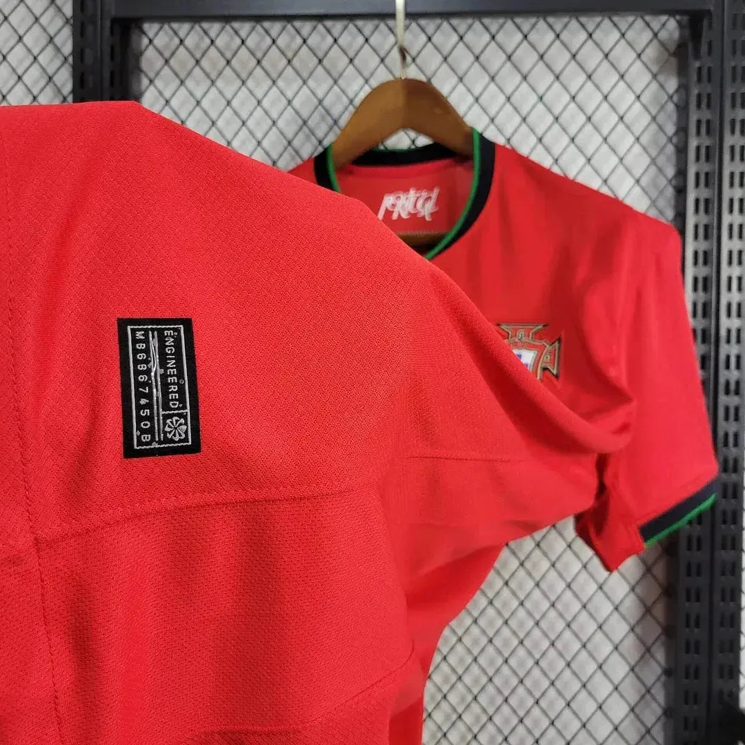 Portugal Home Shirt 24/25 - Men's Fan Shirt Red