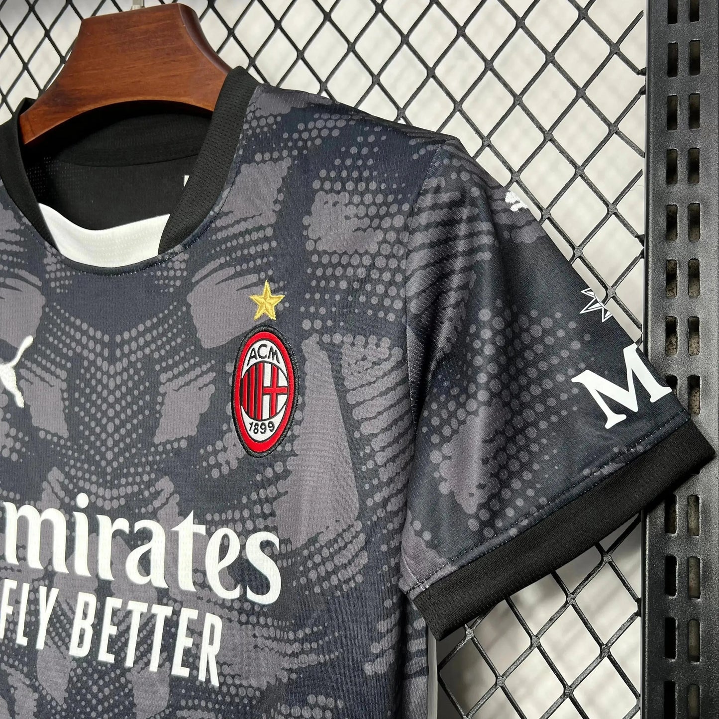 AC Milan Goalkeeper Shirt 24/25 - Kids Fan Shirt Black
