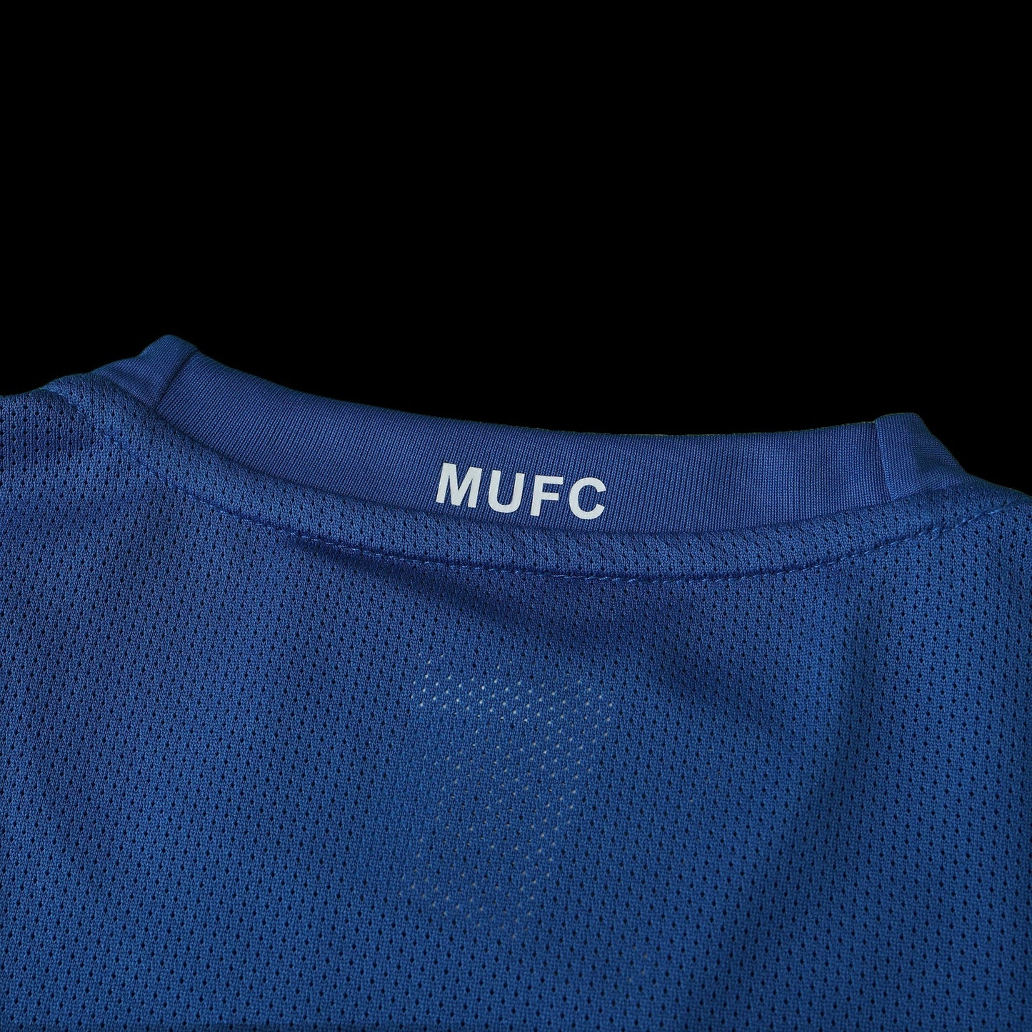 Manchester United Retro Away Shirt 2008/09 - Mens Fan Shirt Blue