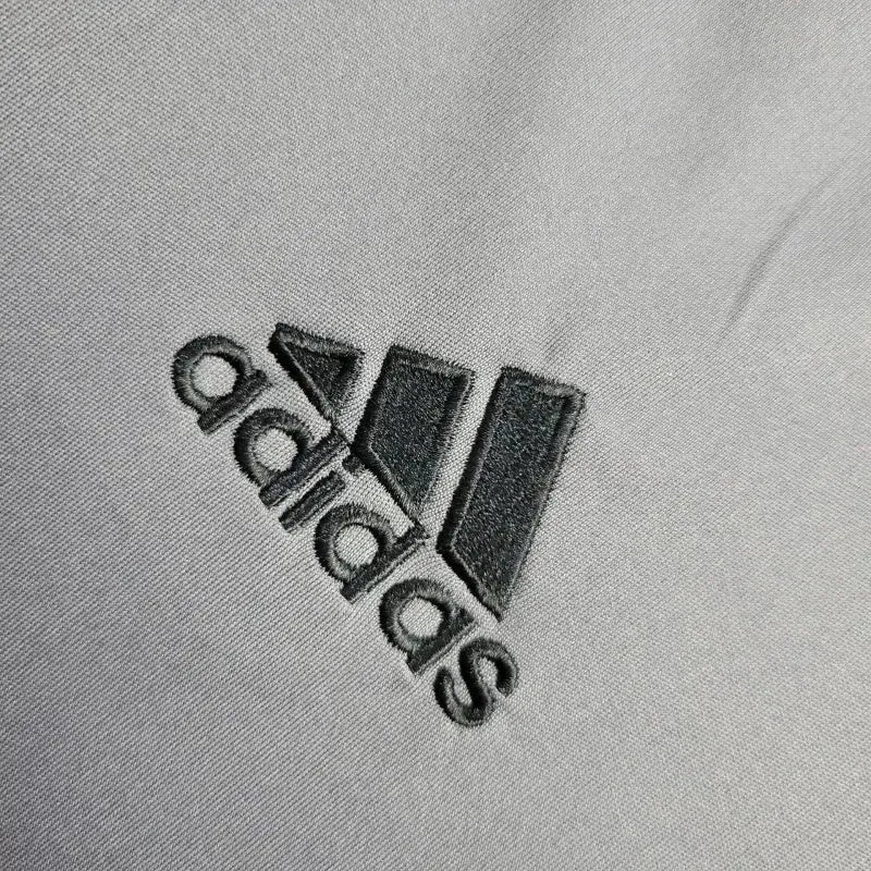 Real Madrid Retro Away II Shirt 2005/06 - Men's Fan Shirt Grey