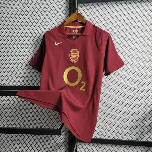 Arsenal Retro 2005/06 Fan Shirt - Men's Red