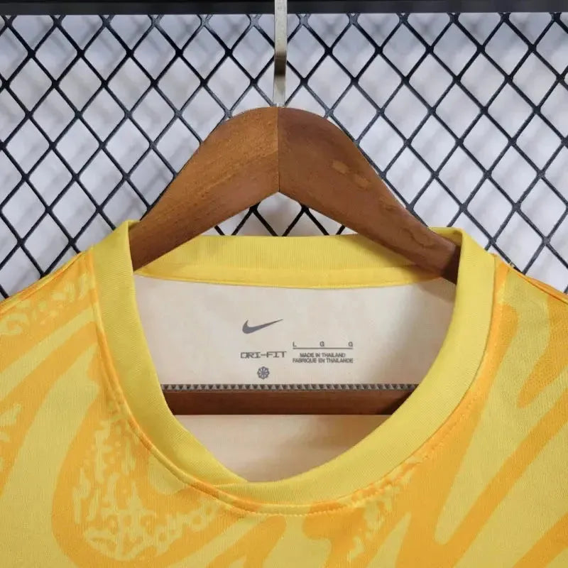 Portugal Goalkeeper Shirt 24/25 - Men's Fan Yellow