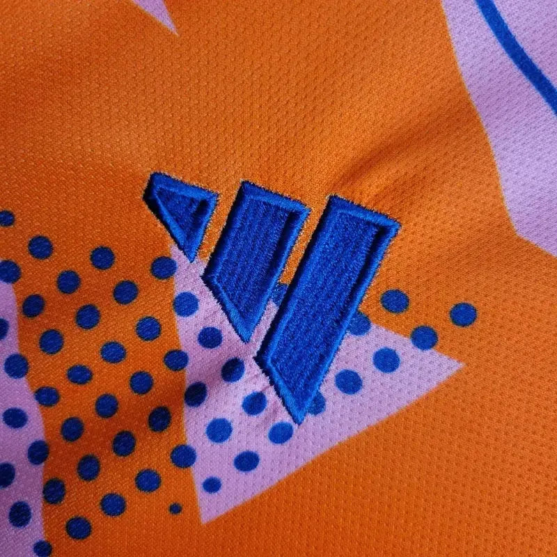Italy Goalkeeper Shirt 24/25 - Men's Fan Orange