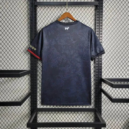 Portugal GOAT CR7 Shirt - Men's Black Fan Shirt Comma Football