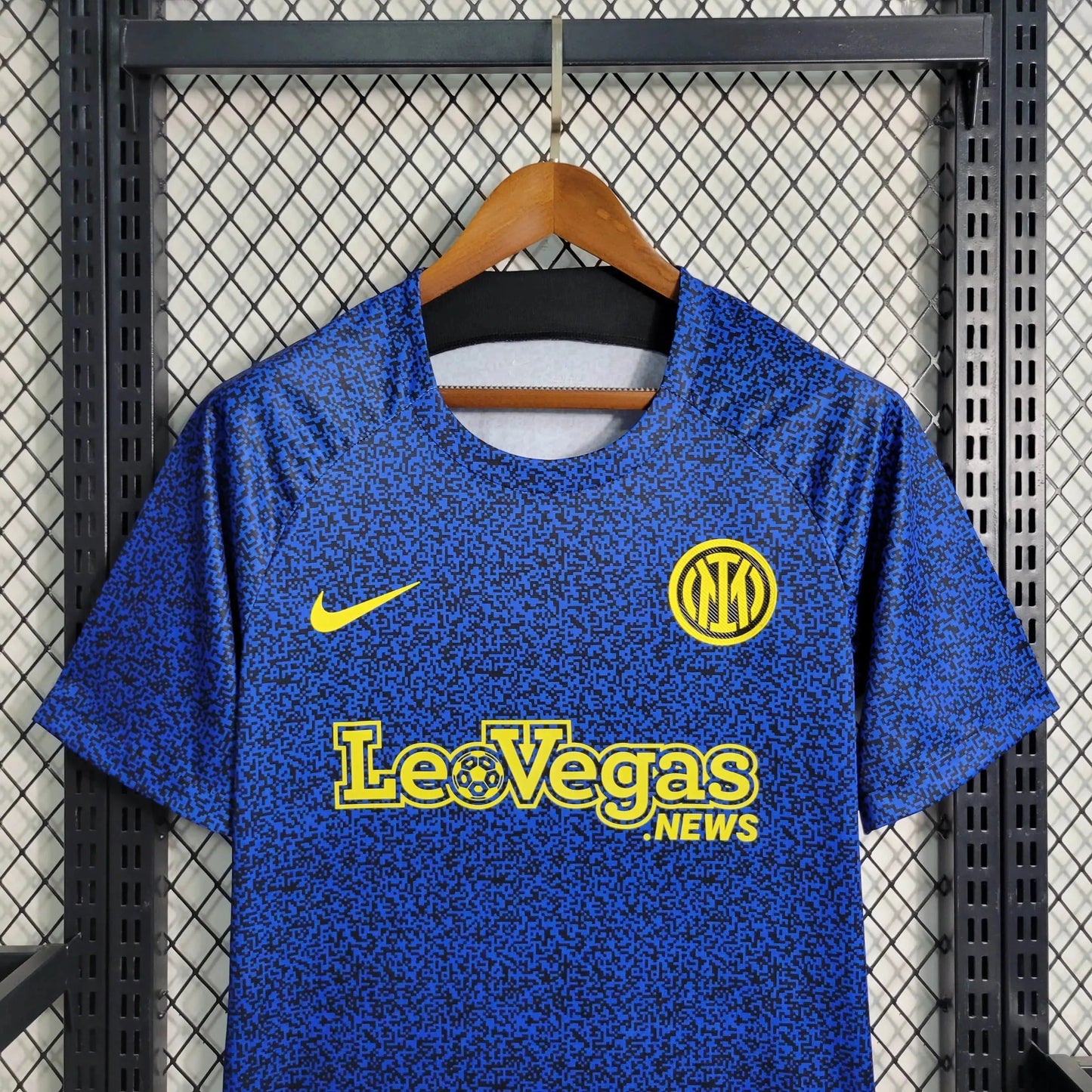 Inter Milan Training Shirt 23/24 - Men's Fan Blue and Yellow