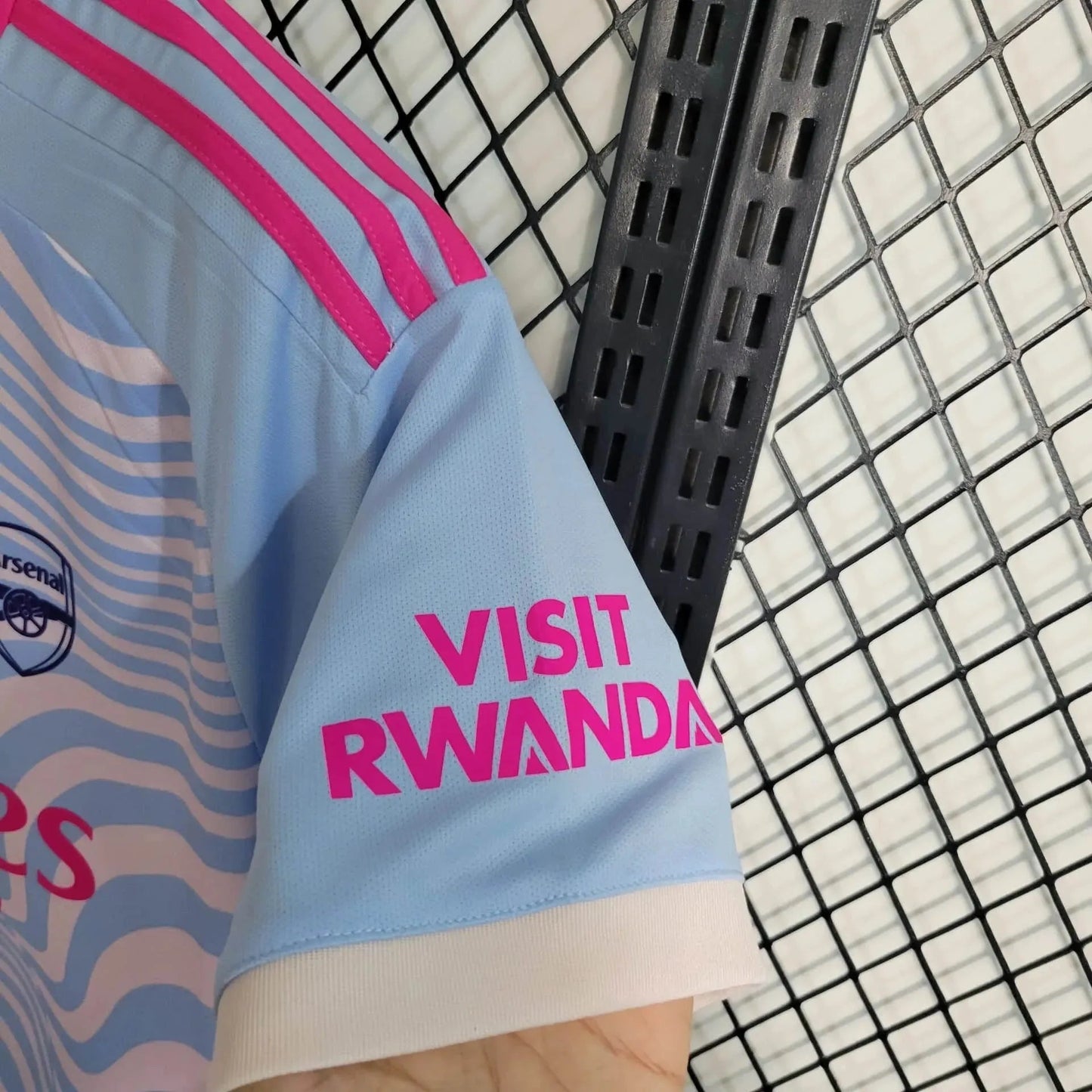 Arsenal Training Shirt 23/24 - Men's Fan Blue and Pink