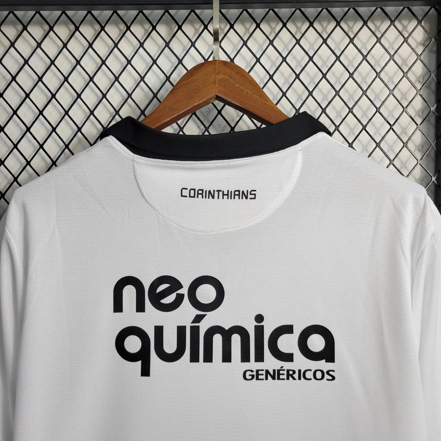 Timão Retro Home Shirt 2011 - White Men's Fan Shirt