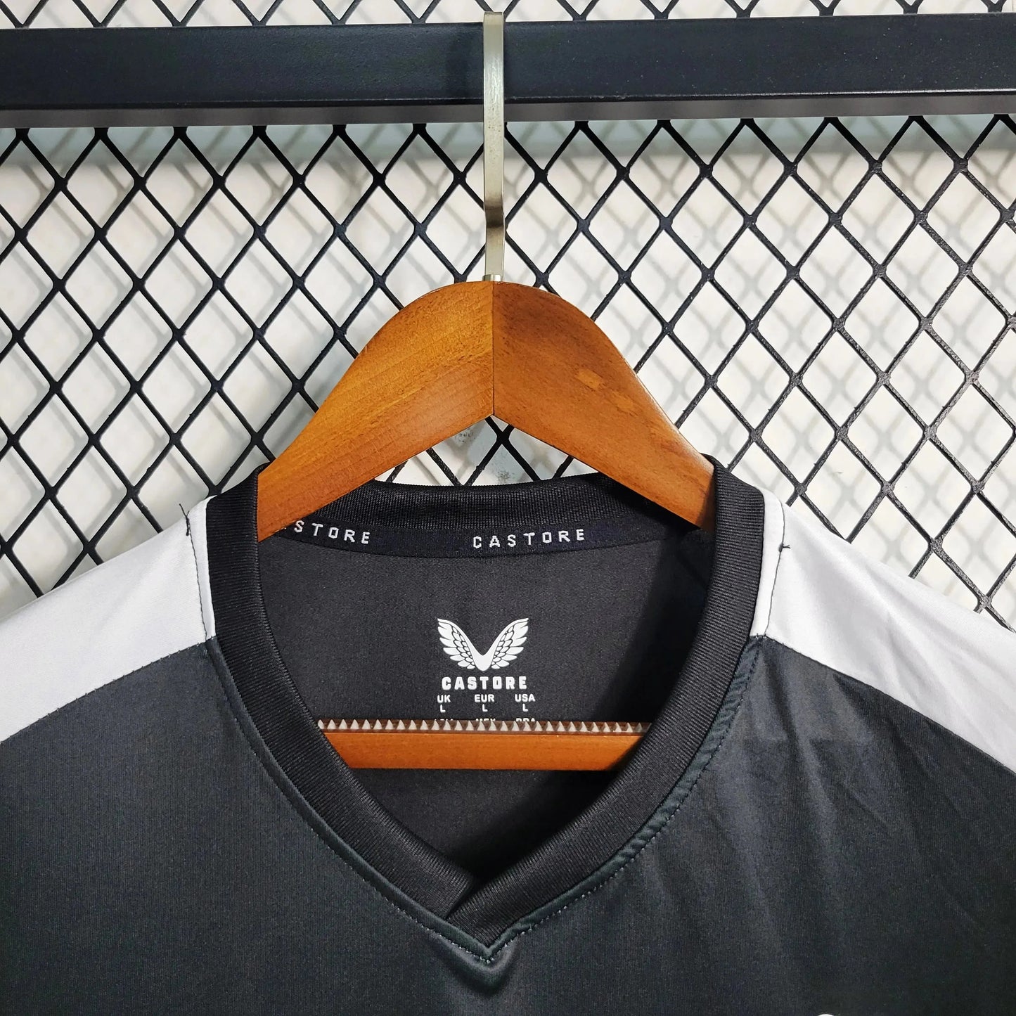 Newcastle United Training Shirt 23/24 - Men's Fan Black