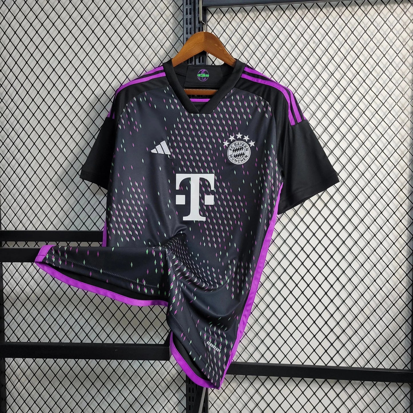 Bayern Munich Away Shirt 23/24 - Men's Fan Black and Purple