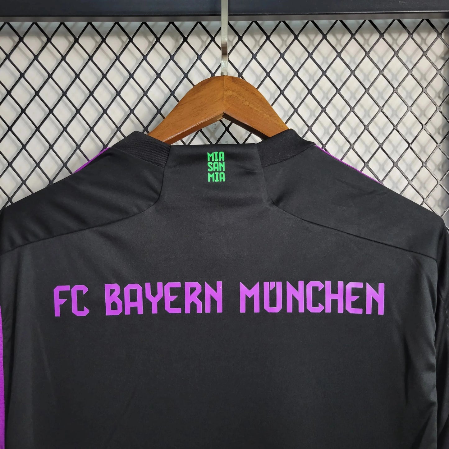 Bayern Munich Away Shirt 23/24 - Men's Fan Black and Purple
