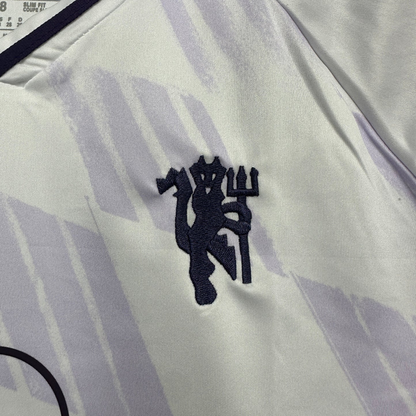 Manchester United Away Shirt 25/26 - Kids Fan White and Purple