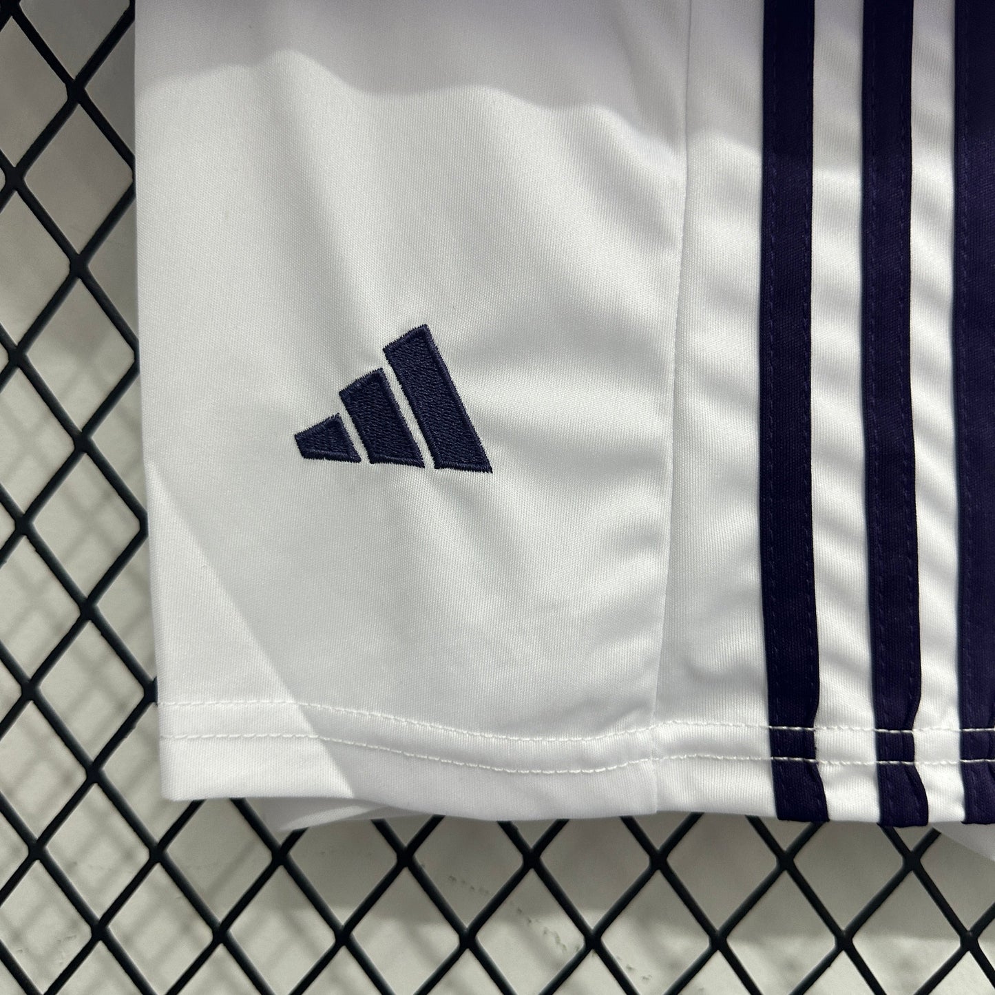 Manchester United Away Shirt 25/26 - Kids Fan White and Purple