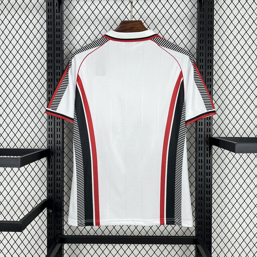 AC Milan Away Retro Shirt 1997/98 - Men's White Fan Shirt