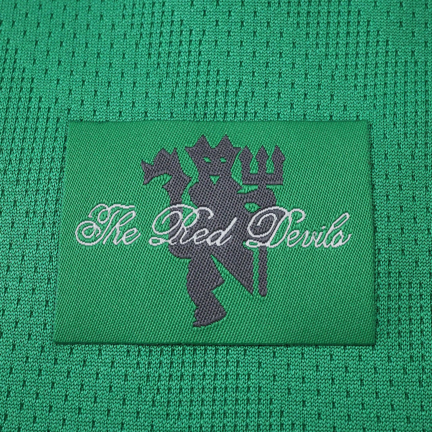 Manchester United Goalkeeper Retro Shirt 2007/08 - Mens Green Fan Shirt