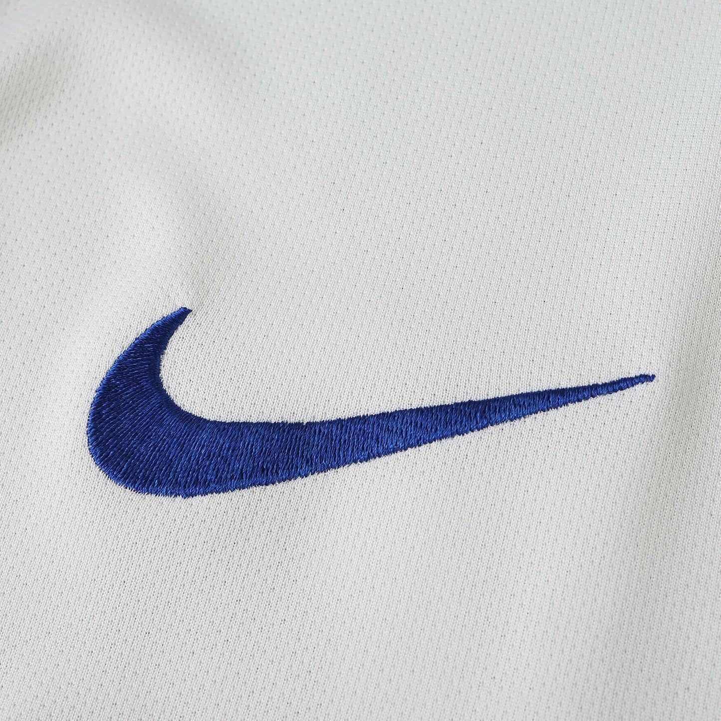 Inter Milan Away Retro 2010 Shirt - Men's White Fan Shirt